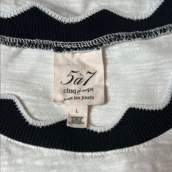 Cinq a Sept White Scallop Trim Women's Top size Large - Picture 2 of 6